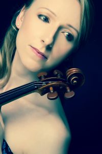 Marie Roberts (Violin)